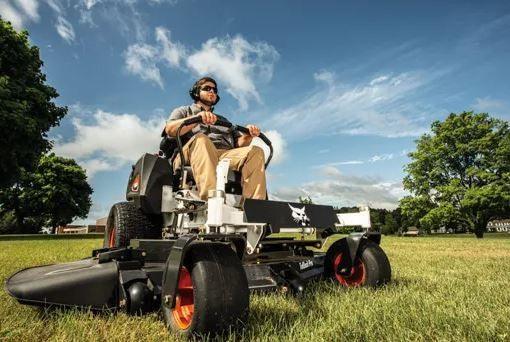 Bobcat® ZT3000 61in Zero Turn Mower | Kawasaki® FX Engine